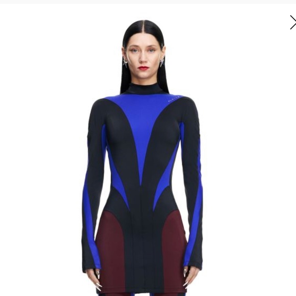 Spiral paneled mini dress - Picture 1 of 4